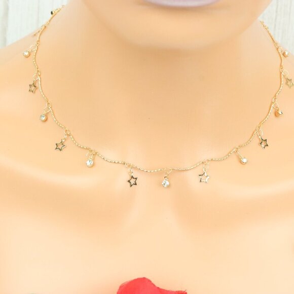 "Minimalist & Elegant Necklace Chain – Perfect for Women & Girls | UNVRC1060 - Picture 6 of 10